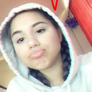 Meet your Posher, Mirzeta